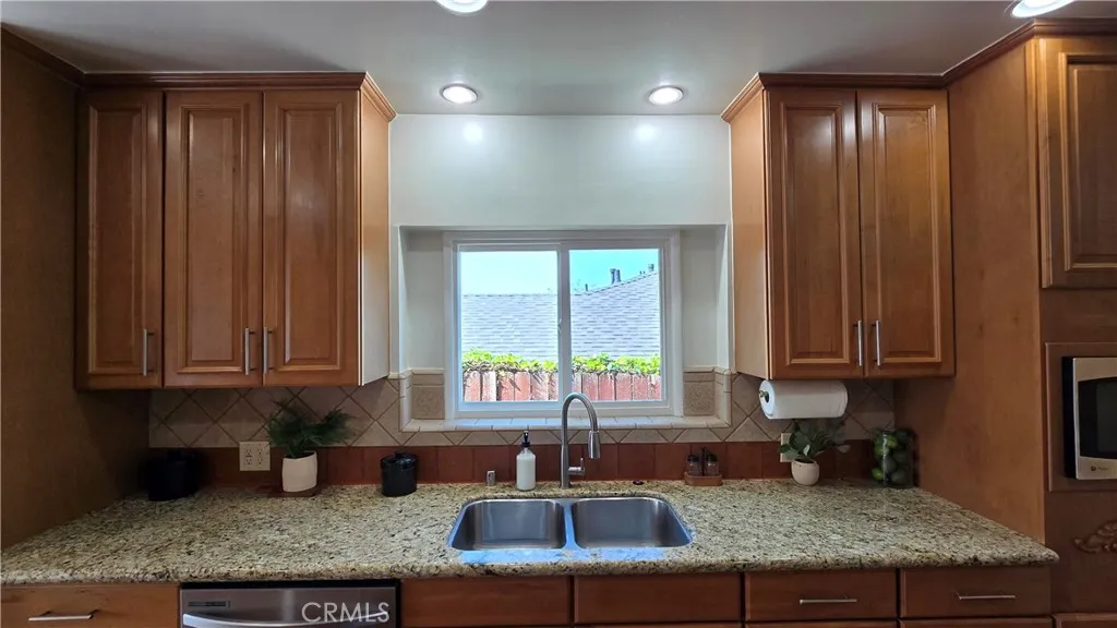 Additional image 57 of 1111 Arbor Dell Road, Los Angeles, CA 90041