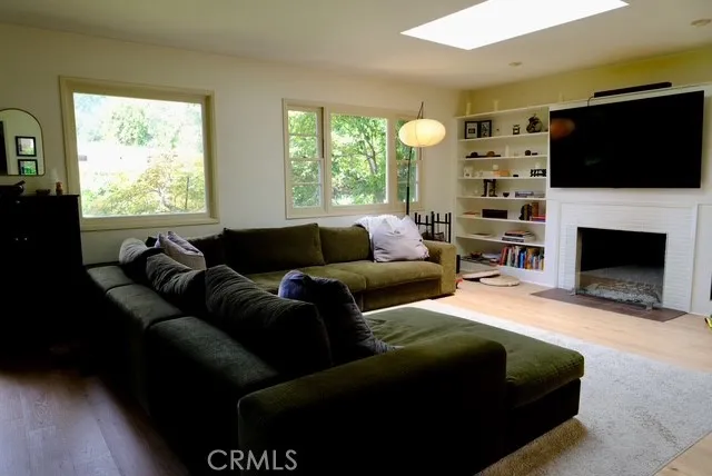 Additional image 24 of 626 W 9th St, Claremont, CA 91711