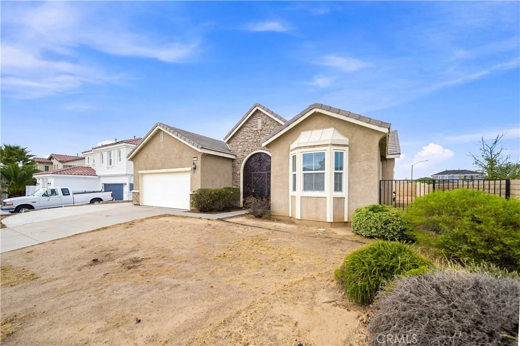36458 50th St E, Palmdale, CA 93552 photo 3