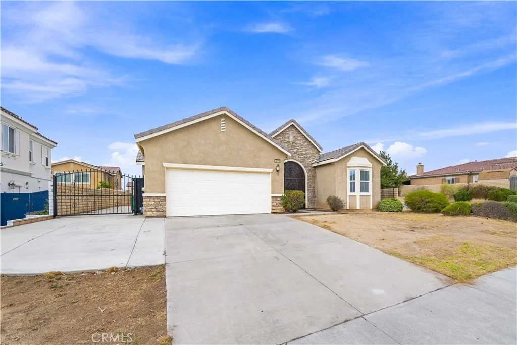 36458 50th St E, Palmdale, CA 93552 photo 4