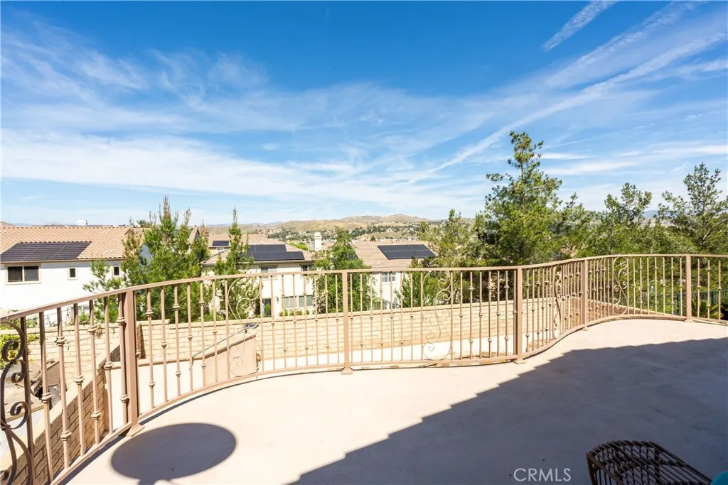 17425 Honey Maple St, Canyon Country, CA 91387