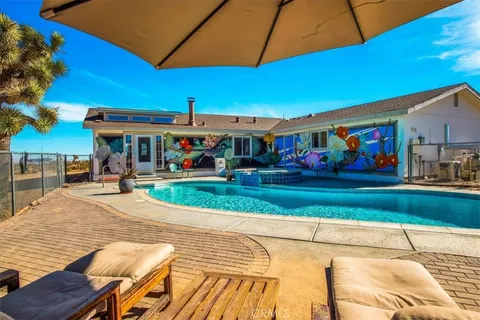 3820 Lucerne Vista Avenue, Yucca Valley, CA 92284 - MLS#: JT24244329
