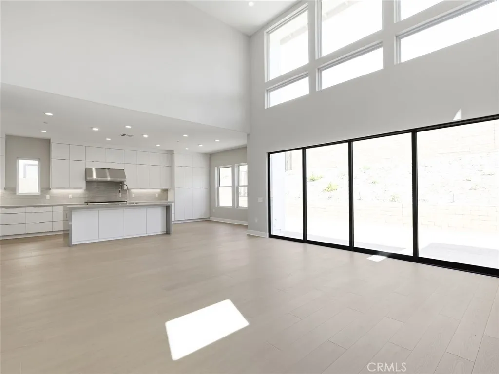 Additional image 40 of 132 Creation, Irvine, CA 92618