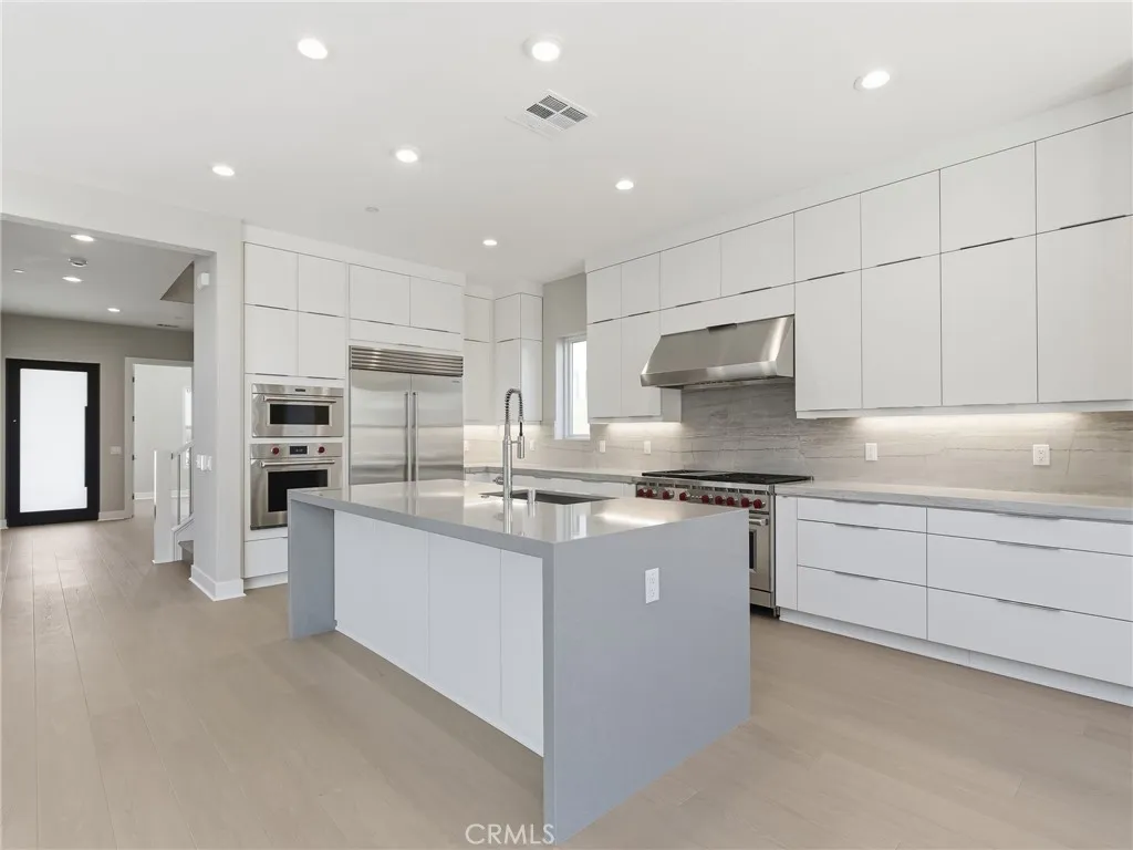 Additional image 5 of 132 Creation, Irvine, CA 92618