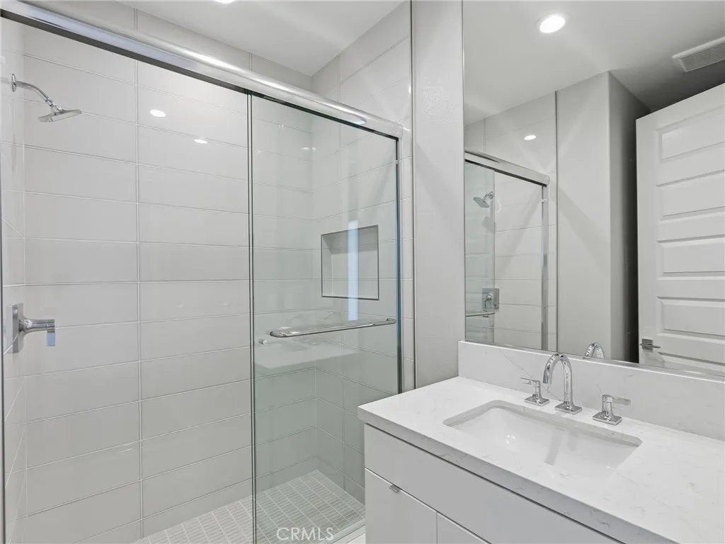 Additional image 51 of 132 Creation, Irvine, CA 92618
