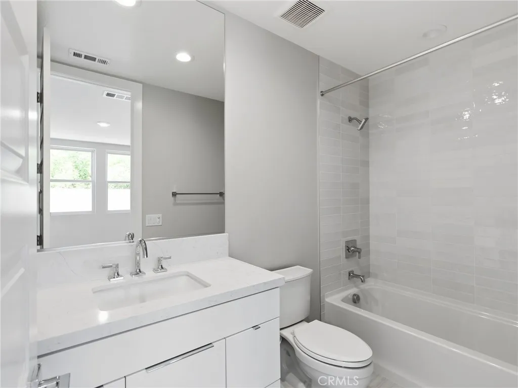 Additional image 53 of 132 Creation, Irvine, CA 92618