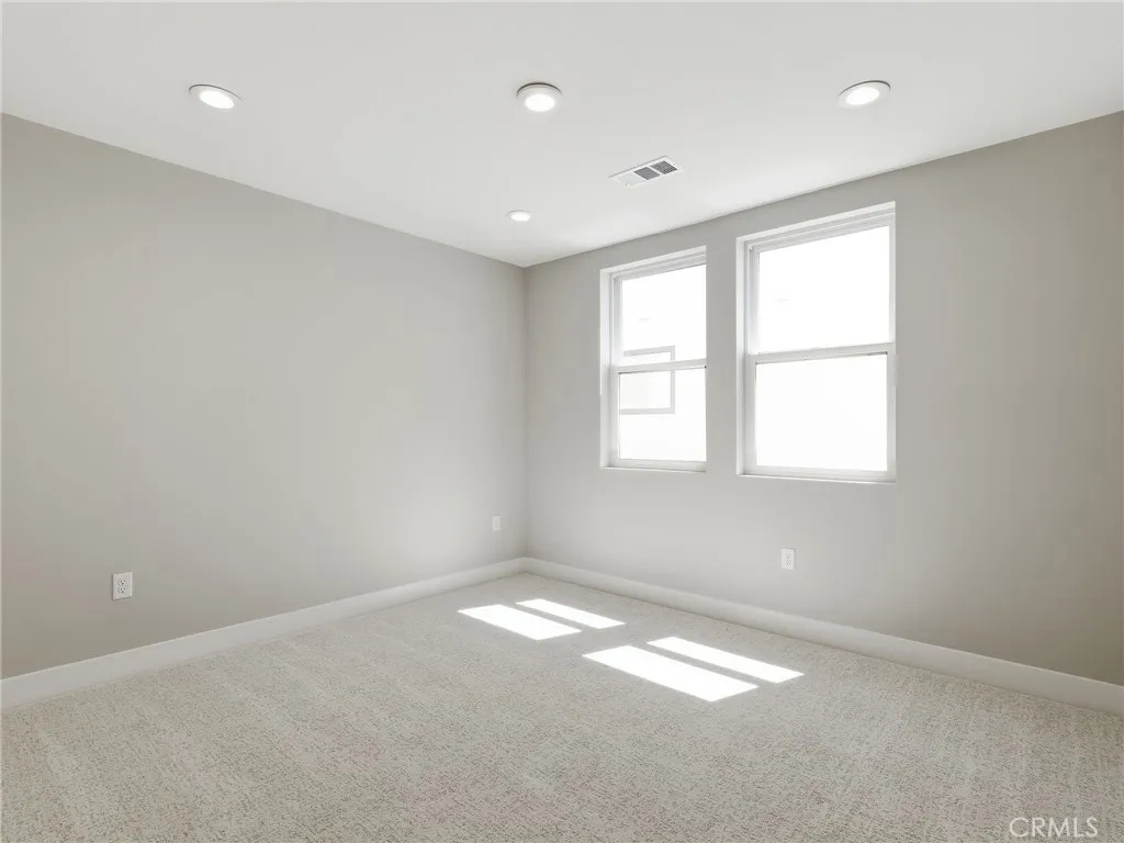 Additional image 27 of 132 Creation, Irvine, CA 92618