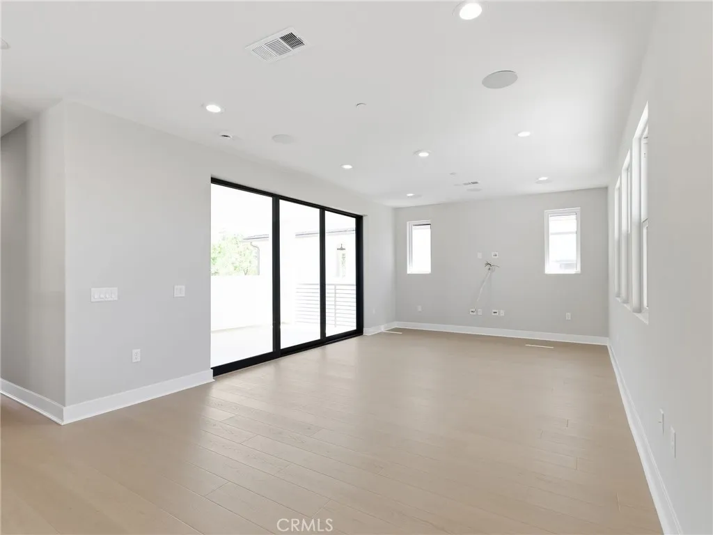 Additional image 64 of 132 Creation, Irvine, CA 92618