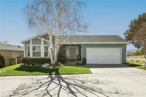 20252 Shadow Island Drive, Canyon Country, CA MLS: SR25052766