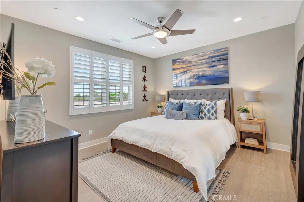 Additional image 99 of 2105 Two Harbors Circle, Costa Mesa, CA 92627