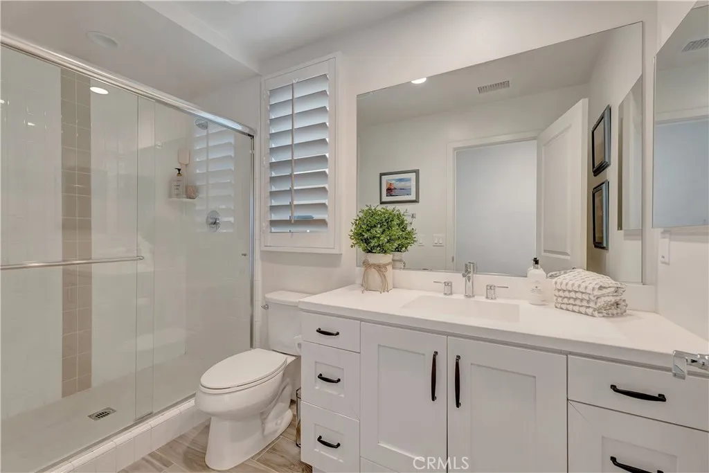 Additional image 18 of 2105 Two Harbors Circle, Costa Mesa, CA 92627