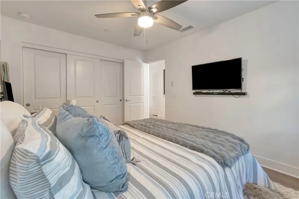 Additional image 82 of 2105 Two Harbors Circle, Costa Mesa, CA 92627