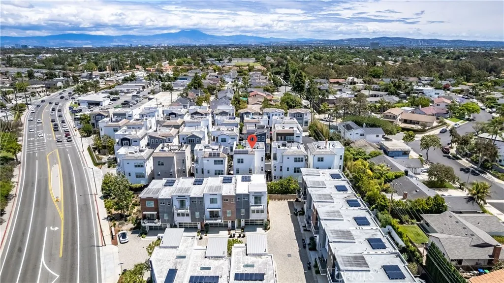 Additional image 125 of 2105 Two Harbors Circle, Costa Mesa, CA 92627