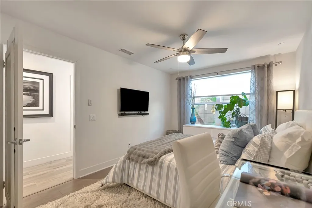 Additional image 17 of 2105 Two Harbors Circle, Costa Mesa, CA 92627