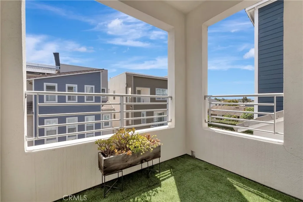Additional image 57 of 2105 Two Harbors Circle, Costa Mesa, CA 92627