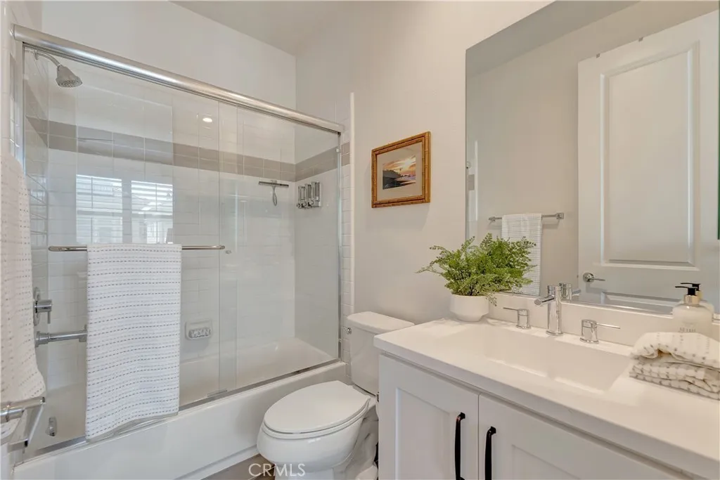 Additional image 29 of 2105 Two Harbors Circle, Costa Mesa, CA 92627