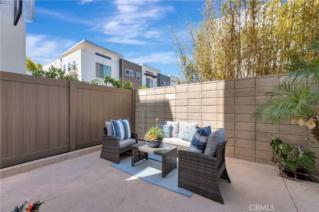 Additional image 119 of 2105 Two Harbors Circle, Costa Mesa, CA 92627