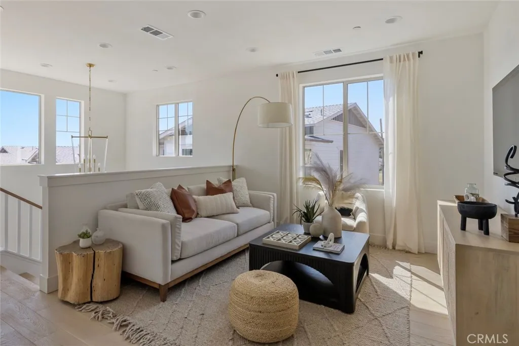 Additional image 10 of 181 E Palm Street E, Altadena, CA 91001