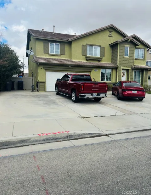 2151 Cork Oak Street, Palmdale, CA MLS: IV25053714
