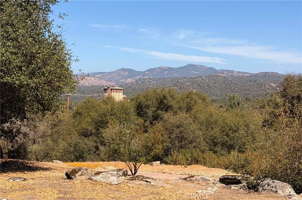 46514 Longview Lane W, Coarsegold, CA 93614