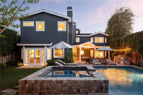 2400 Holly Lane, Newport Beach, CA MLS: OC25083507