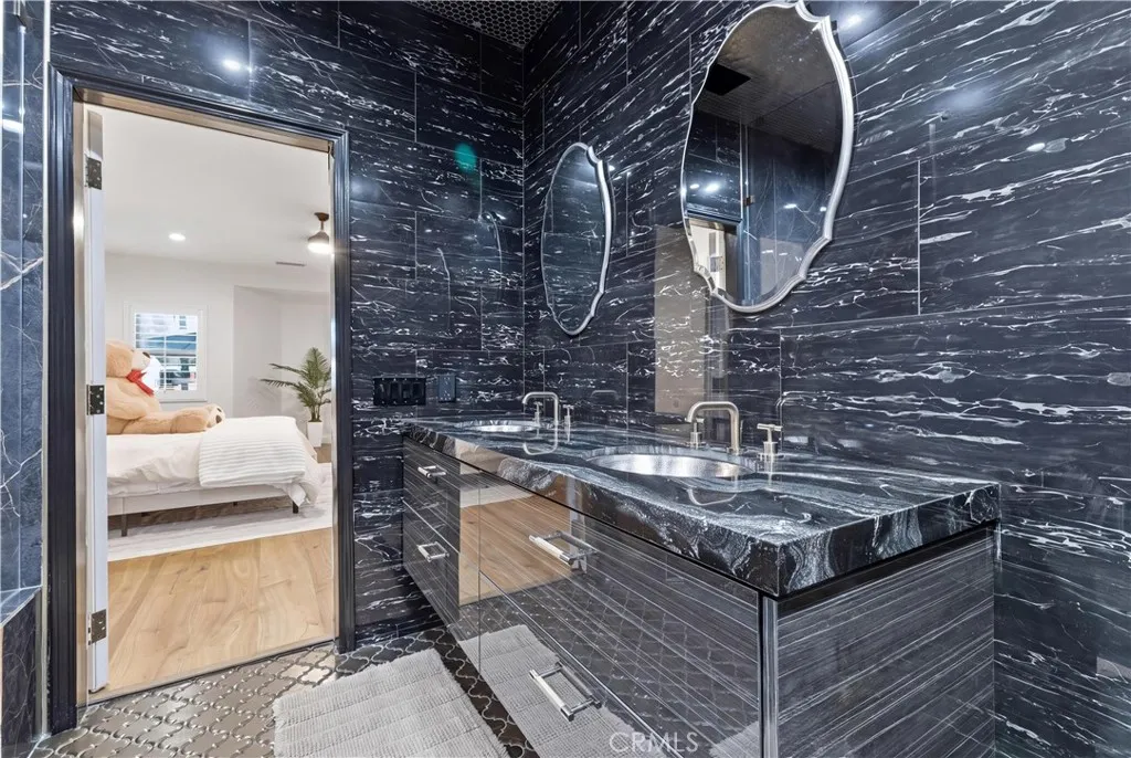 Additional image 34 of 2189 Myers St, Riverside, CA 92503