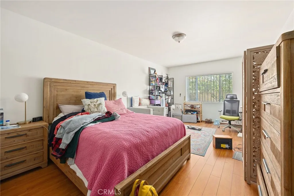 Additional image 42 of 816 N Kenmore Avenue, Los Angeles, CA 90029