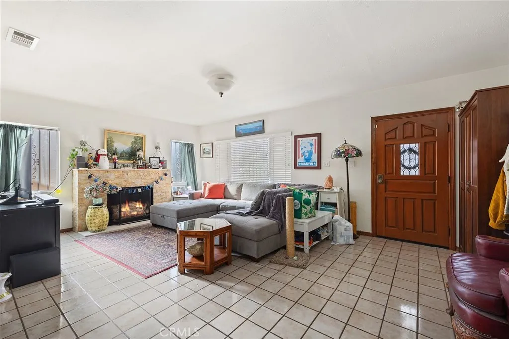 Additional image 35 of 816 N Kenmore Avenue, Los Angeles, CA 90029