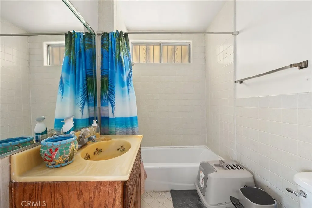 Additional image 41 of 816 N Kenmore Avenue, Los Angeles, CA 90029