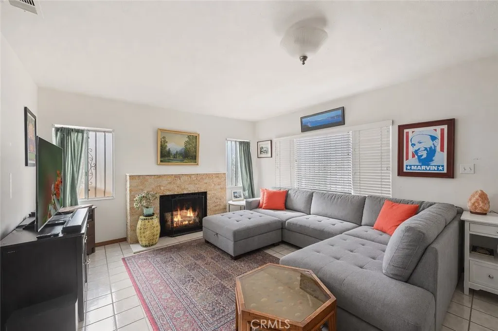 Additional image 5 of 816 N Kenmore Avenue, Los Angeles, CA 90029