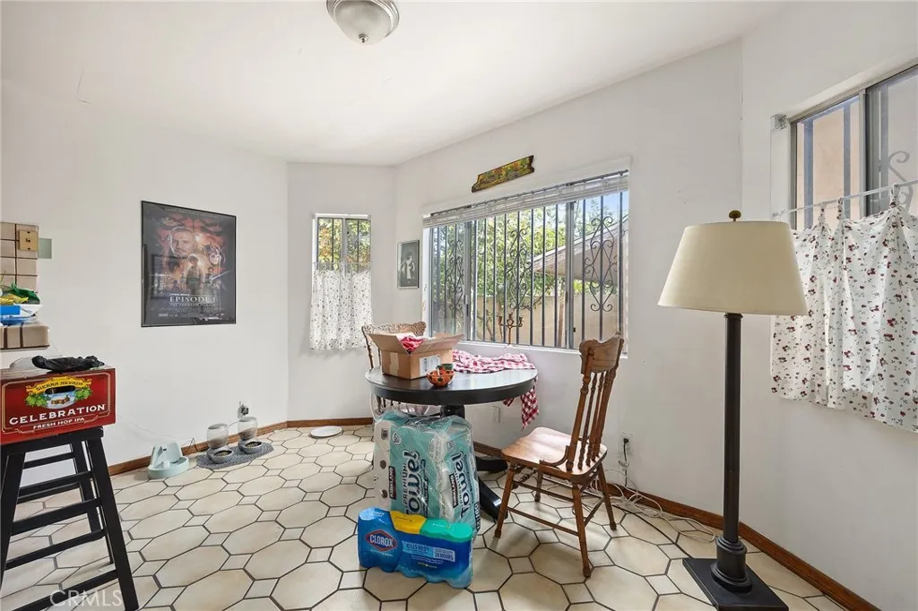 Additional image 43 of 816 N Kenmore Avenue, Los Angeles, CA 90029