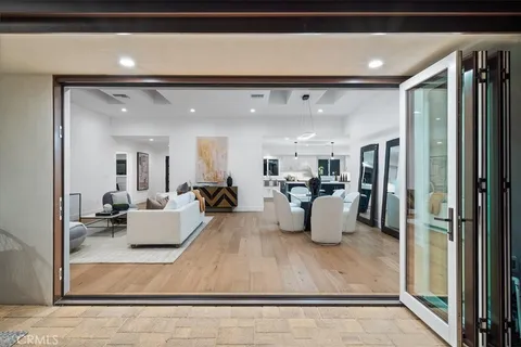 16680 Oldham Street, Encino, CA MLS: SR25047705