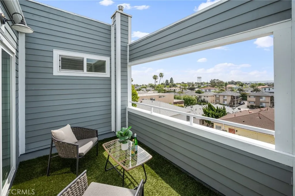 Additional image 31 of 1300 12th Street Unit E, Manhattan Beach, CA 90266