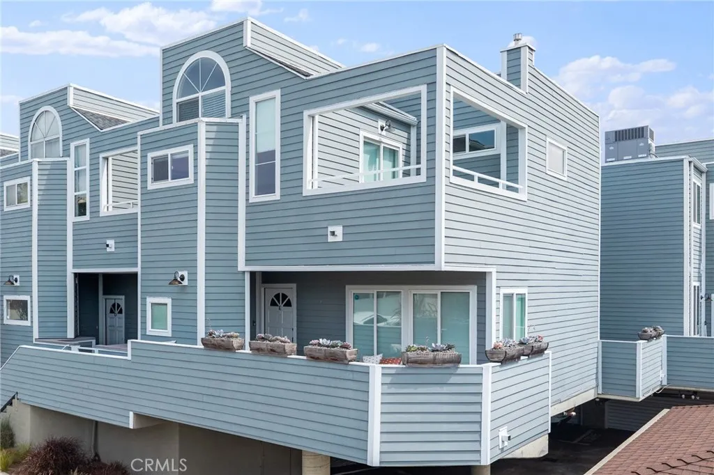 Additional image 37 of 1300 12th Street Unit E, Manhattan Beach, CA 90266