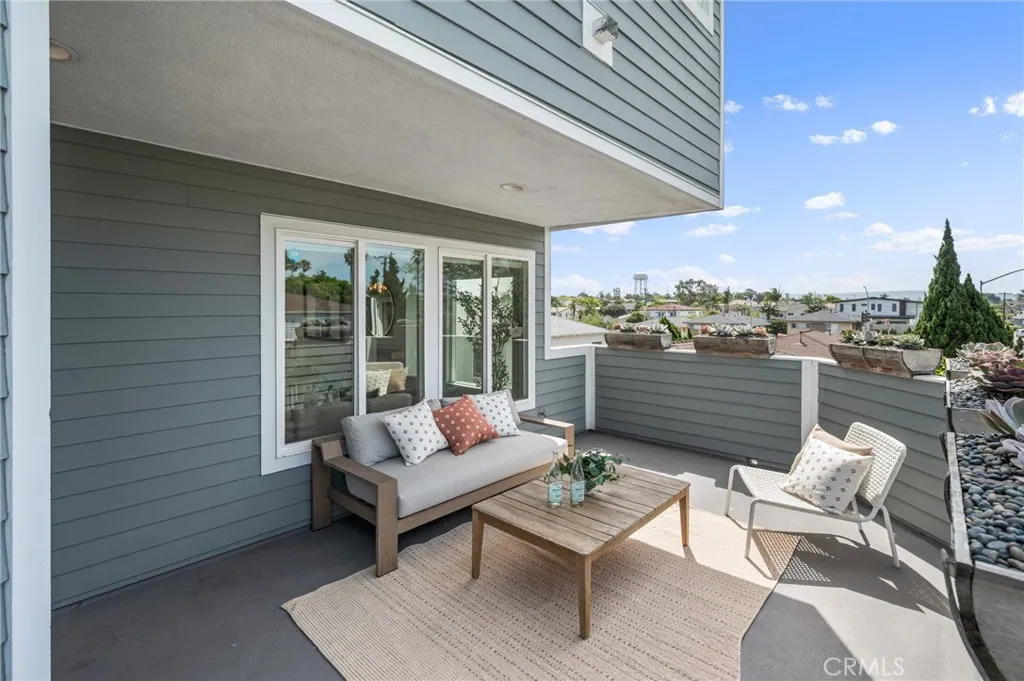 Additional image 11 of 1300 12th Street Unit E, Manhattan Beach, CA 90266