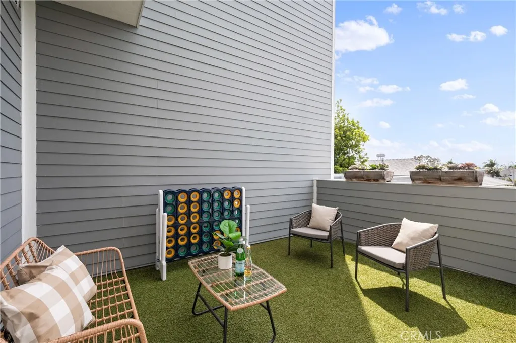 Additional image 8 of 1300 12th Street Unit E, Manhattan Beach, CA 90266