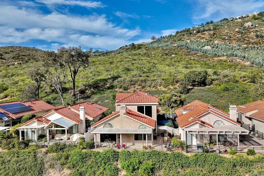 Additional image 52 of 28766 Vista Valley Dr, Vista, CA 92084