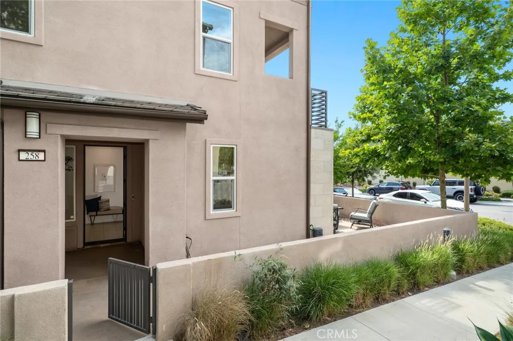 Additional image 26 of 258 Merit, Irvine, CA 92618