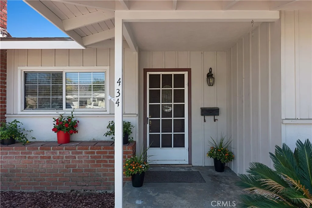 434 E Carroll Ave, Glendora, CA 91741 photo 4