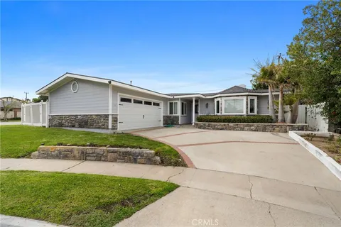 3245 Idaho Lane, Costa Mesa, CA MLS: PW25053550