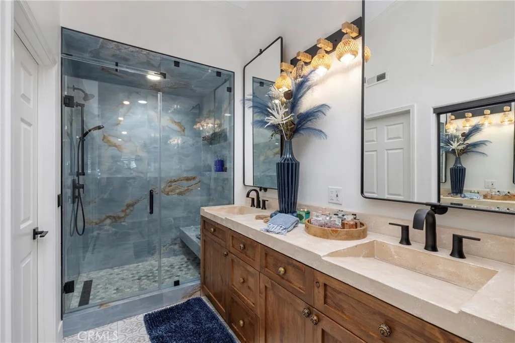 Additional image 25 of 7401 Seabluff Dr Unit 102, Huntington Beach, CA 92648