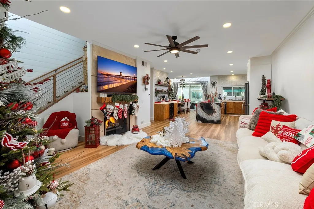 Additional image 34 of 7401 Seabluff Dr Unit 102, Huntington Beach, CA 92648