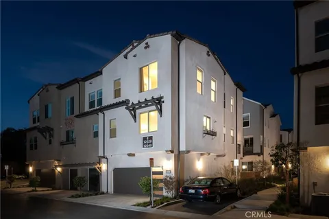 32040 Paseo Vienta, San Juan Capistrano, CA 92675 - MLS#: OC25060268