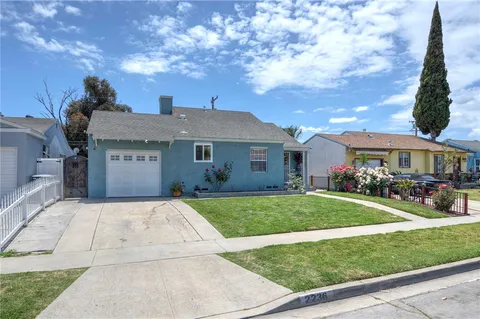 2236 E 63rd St, Long Beach, CA MLS: HD25092528