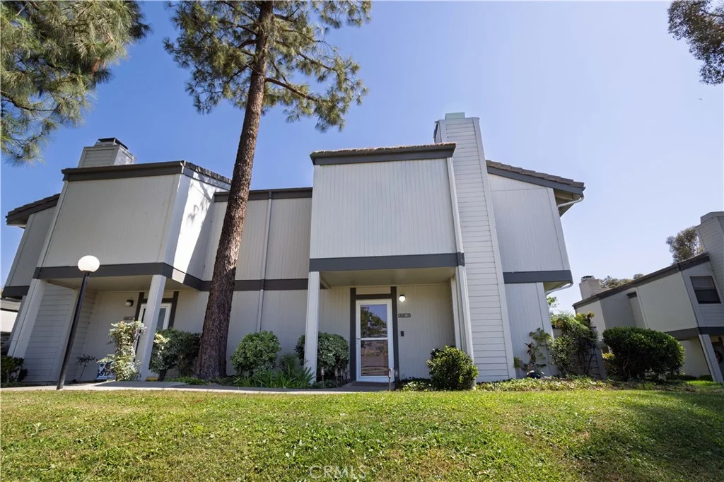 6491 Twin Circle Lane Unit 5, Simi Valley, CA 93063