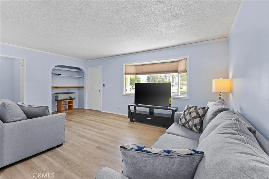 Additional image 6 of 541 Shasta Way, Hemet, CA 92543