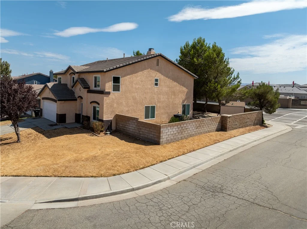 3756 Bottlebrush Street, Rosamond, CA 93560