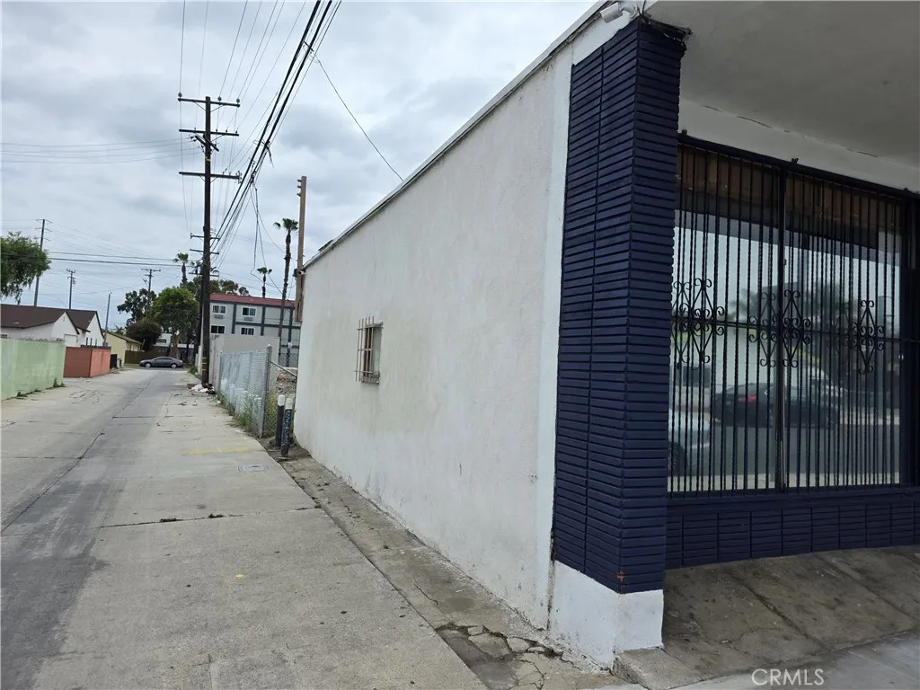 Additional image 4 of 110 E Cambridge St, Long Beach, CA 90805