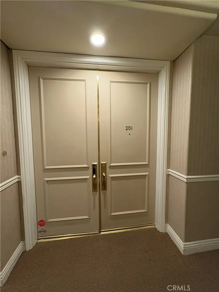 Additional image 22 of 10595 Ashton Avenue Unit 201, Los Angeles, CA 90024