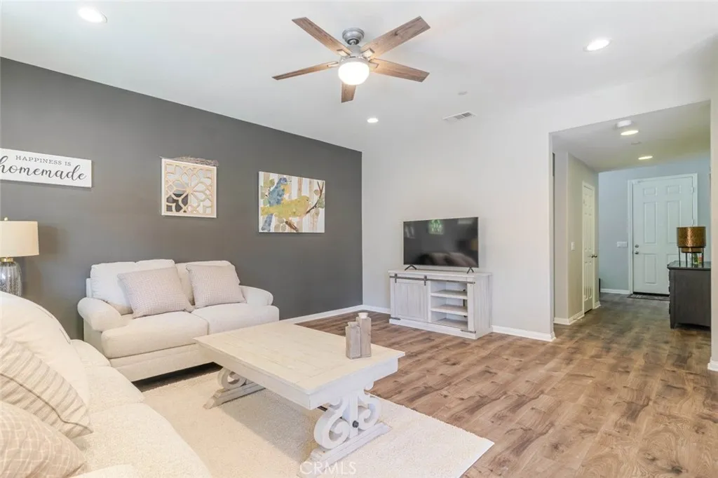 Additional image 8 of 37436 Umbrella Ter, Palmdale, CA 93551